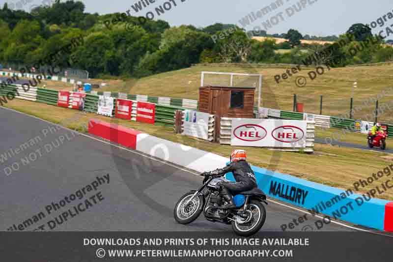 Vintage motorcycle club;eventdigitalimages;mallory park;mallory park trackday photographs;no limits trackdays;peter wileman photography;trackday digital images;trackday photos;vmcc festival 1000 bikes photographs